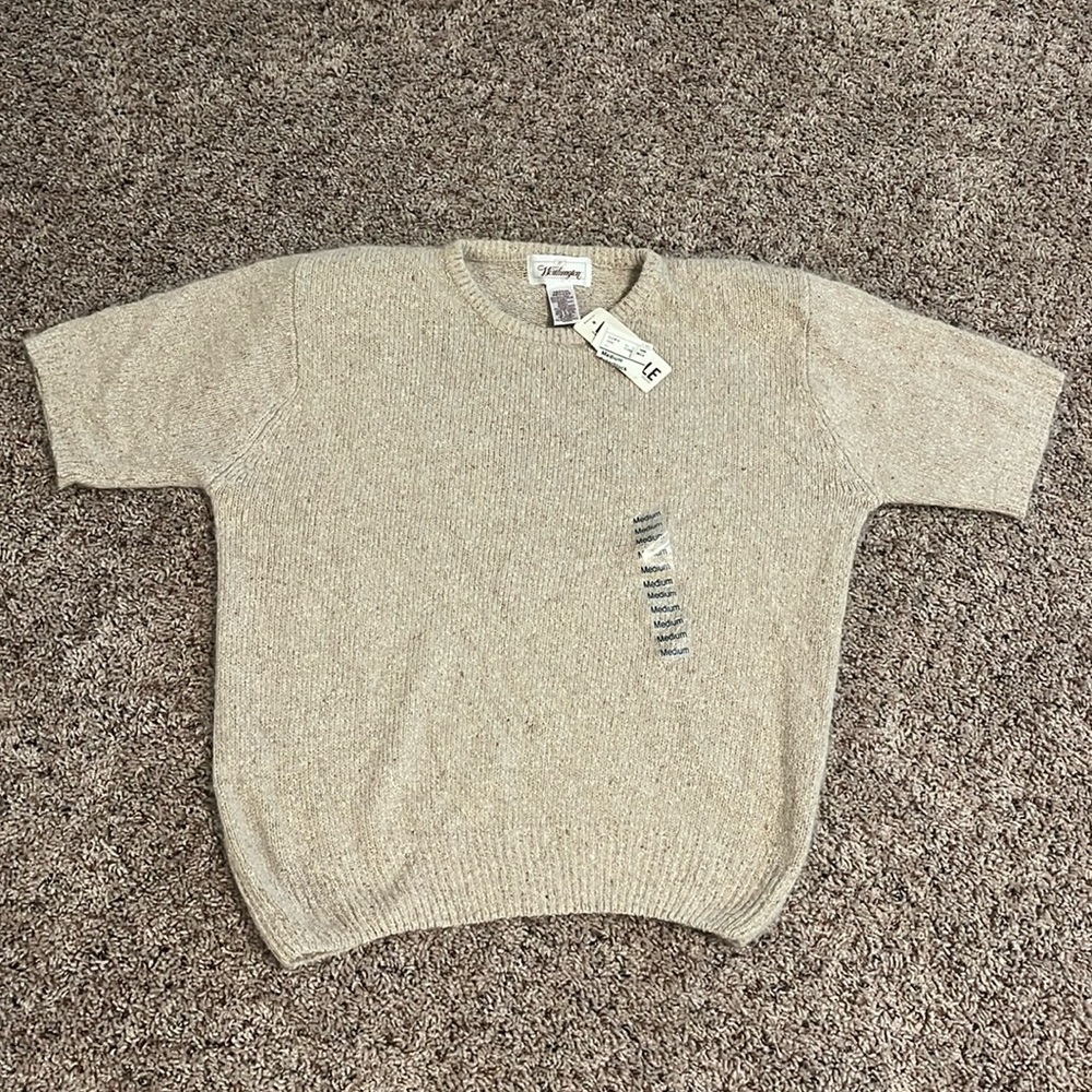 Worthington Women’s Silk Blend Medium Short Sleeve Sweater